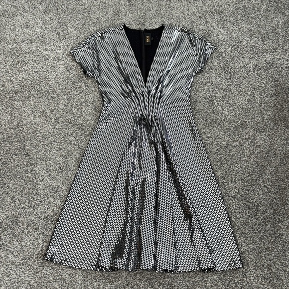Naeem Khan V-Neck Flare Sequined Dress SILVER - Picture 2 of 6